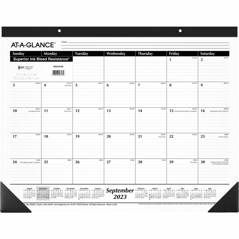 At-A-Glance 16-Month Monthly Desk Pad – AAGSK241600