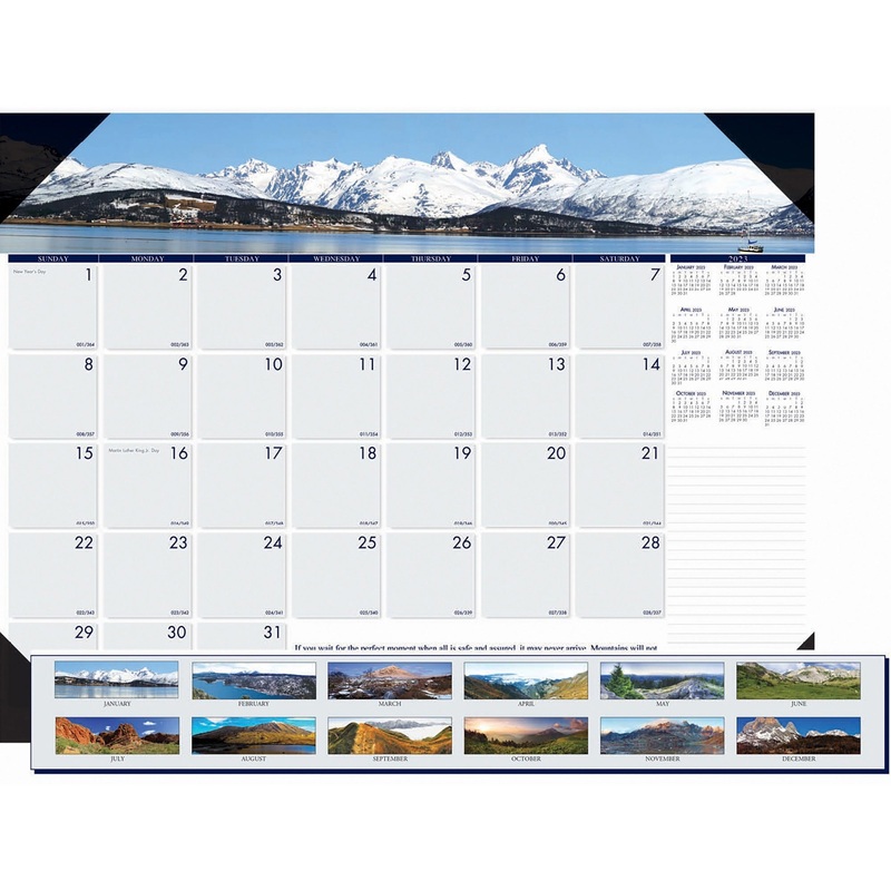 House of Doolittle EarthScapes Mountains Desk Pad – HOD176