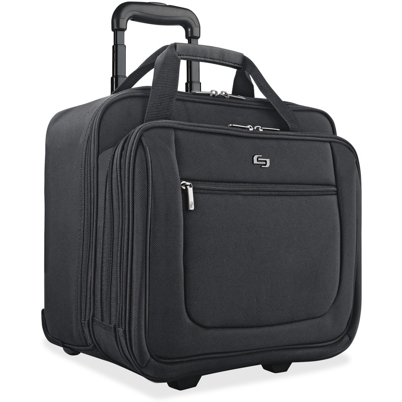 Solo Classic Carrying Case (Portfolio) for 17.3 Notebook – Black – USLPT1364